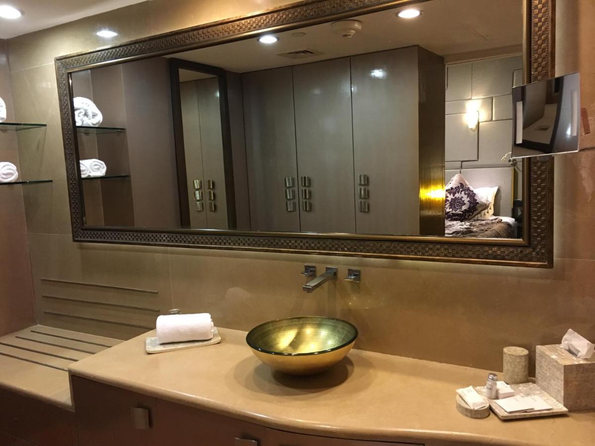 Radisson Blu Hotel Mbd Ludhiana Extérieur photo