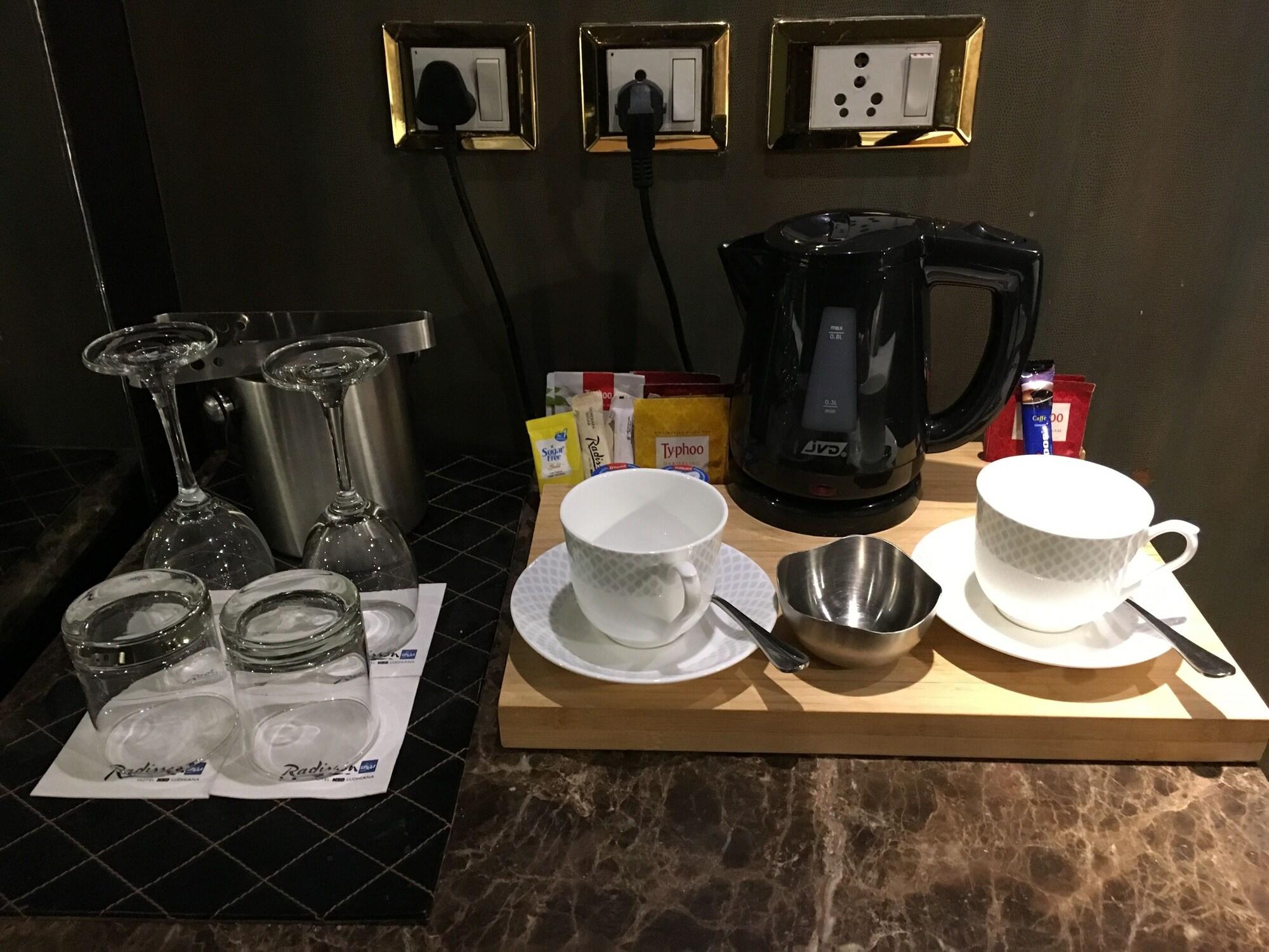 Radisson Blu Hotel Mbd Ludhiana Extérieur photo