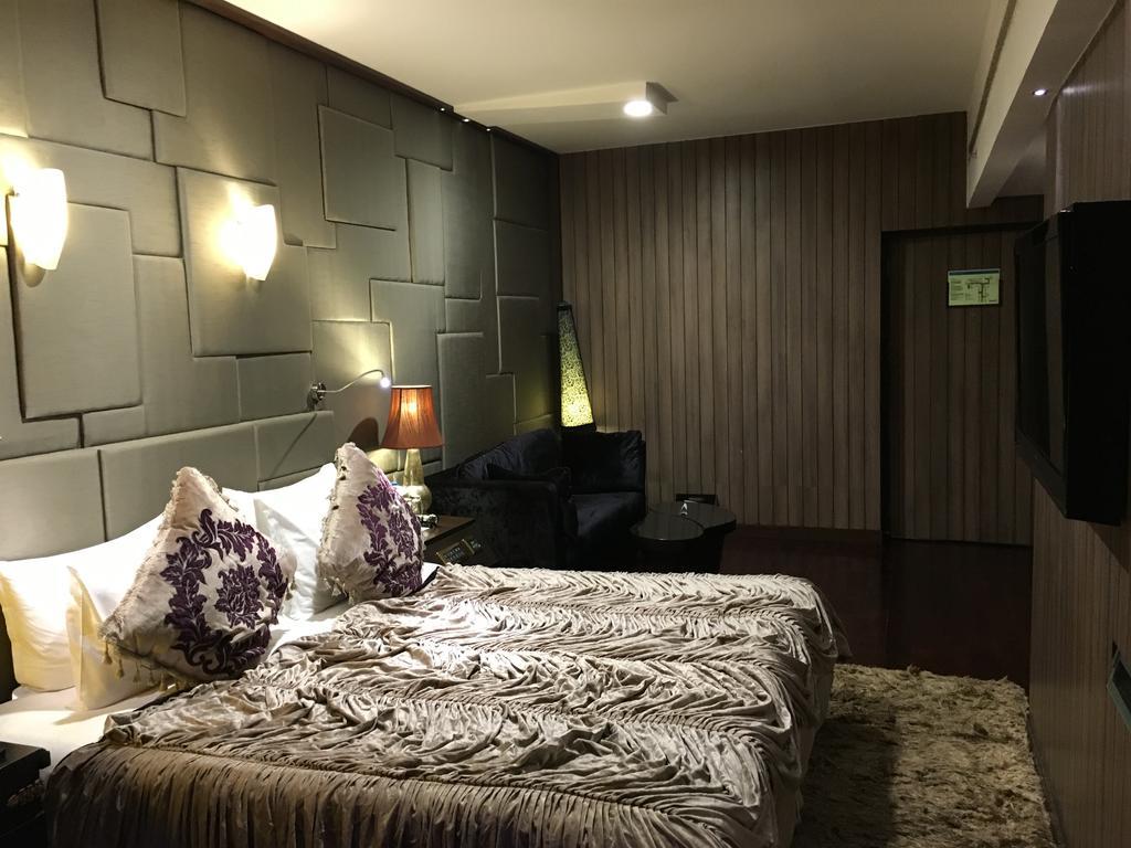 Radisson Blu Hotel Mbd Ludhiana Extérieur photo